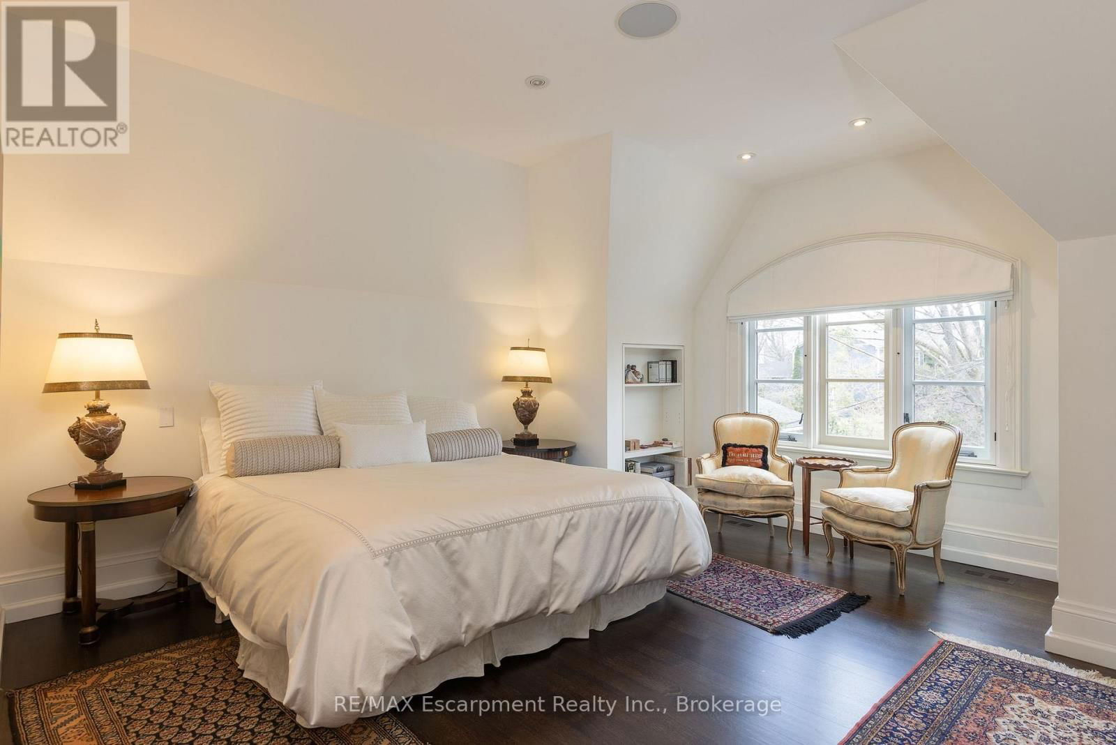 399 RANDALL STREET Image 17