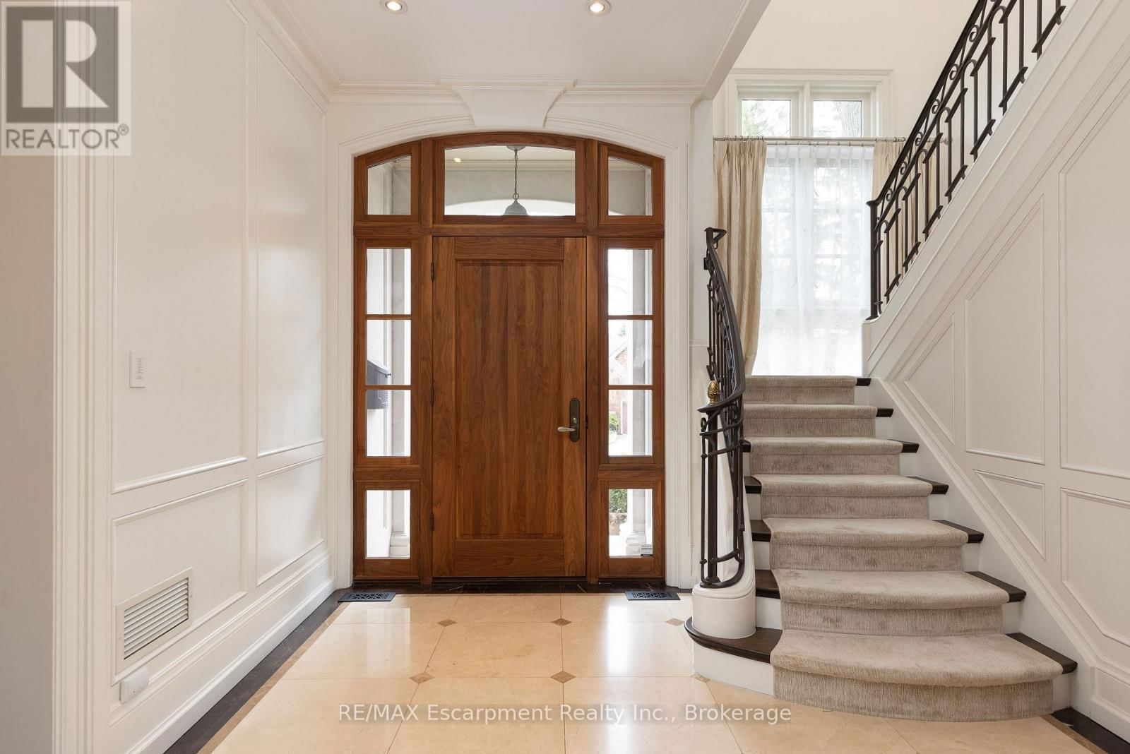 399 RANDALL STREET Image 3