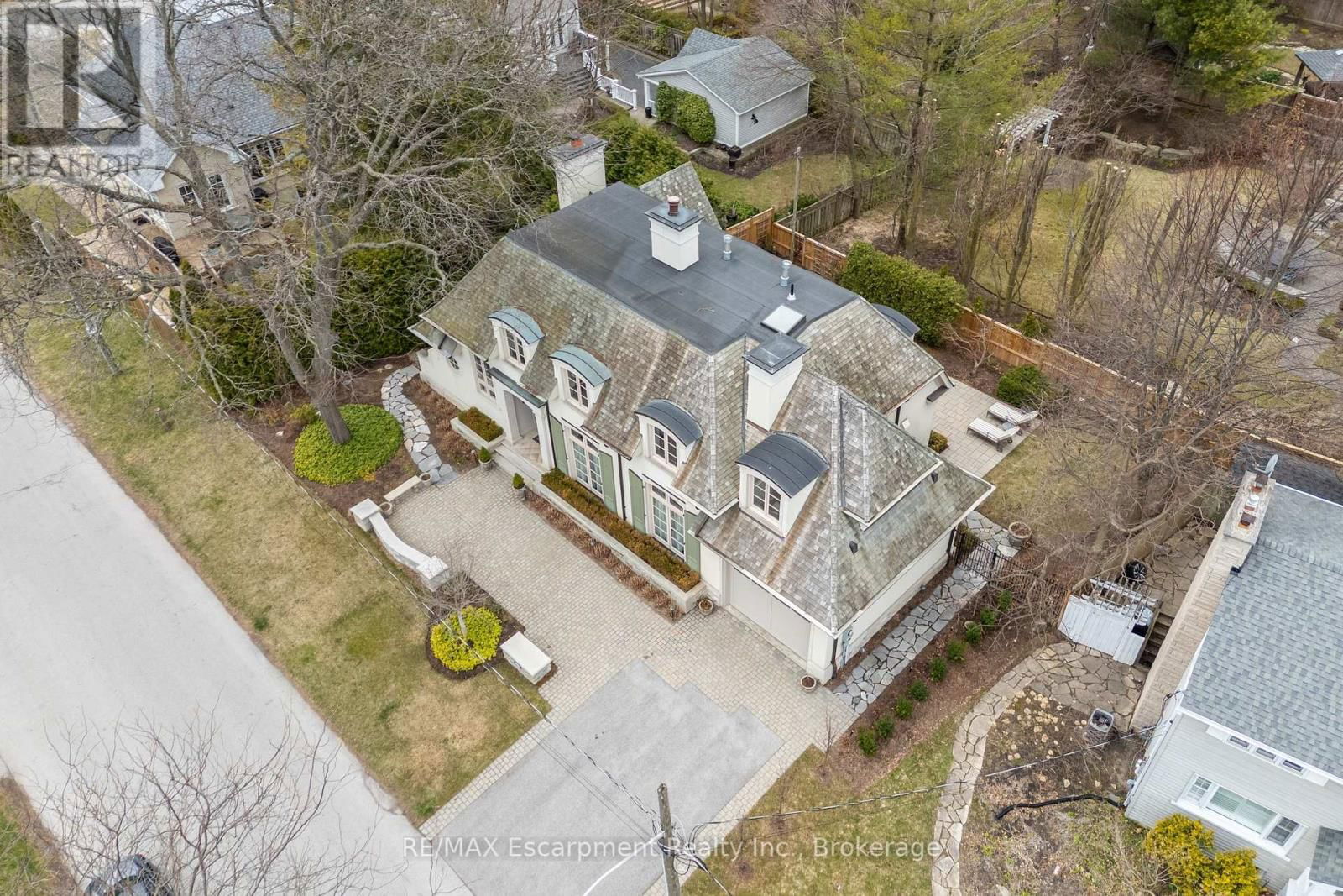 399 RANDALL STREET Image 36