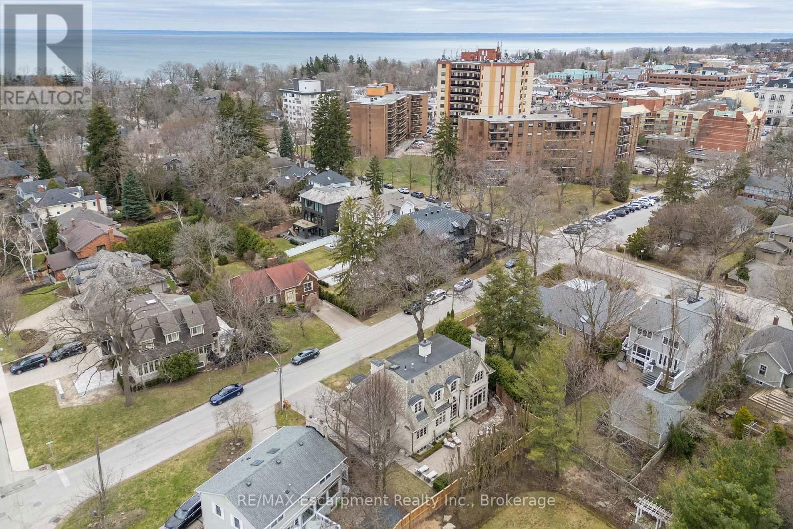 399 RANDALL STREET Image 38