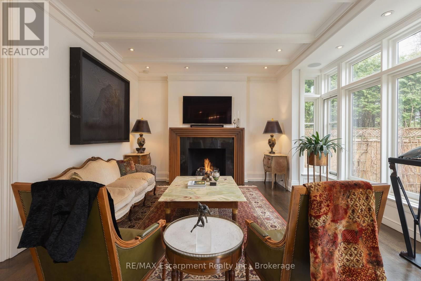 399 RANDALL STREET Image 9