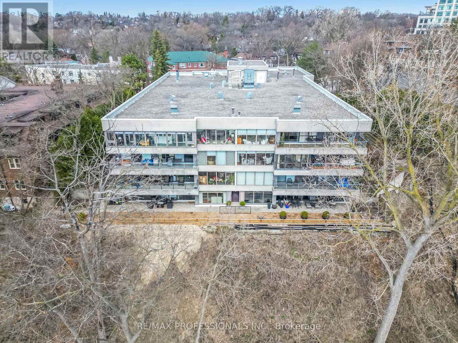 402 - 2545 BLOOR STREET WEST Image 47