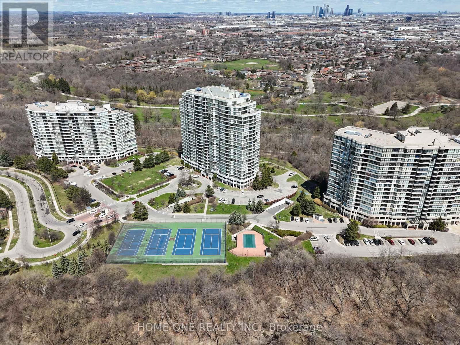 1012 - 3 ROWNTREE ROAD Image 3