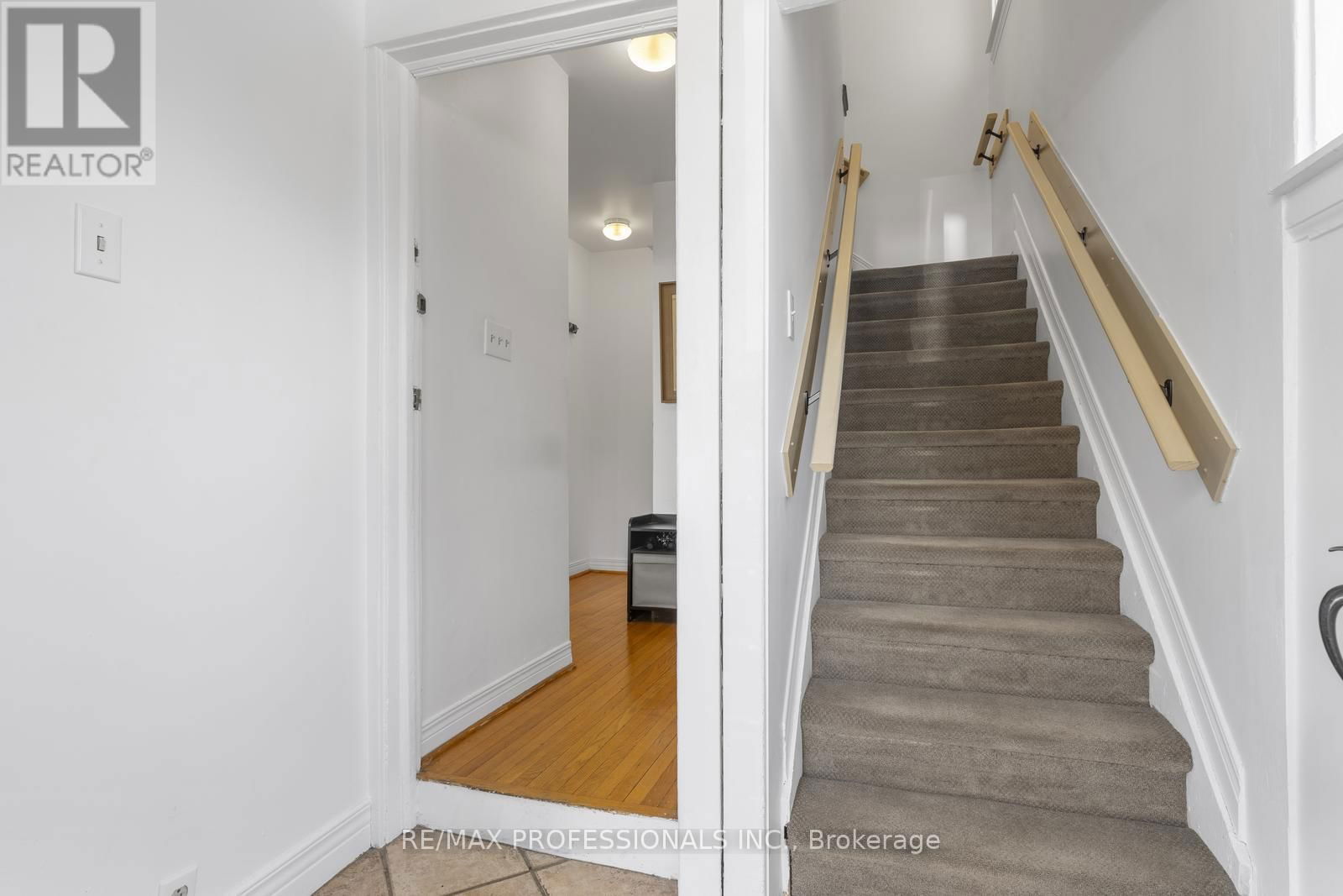259 GARDEN AVENUE Image 10