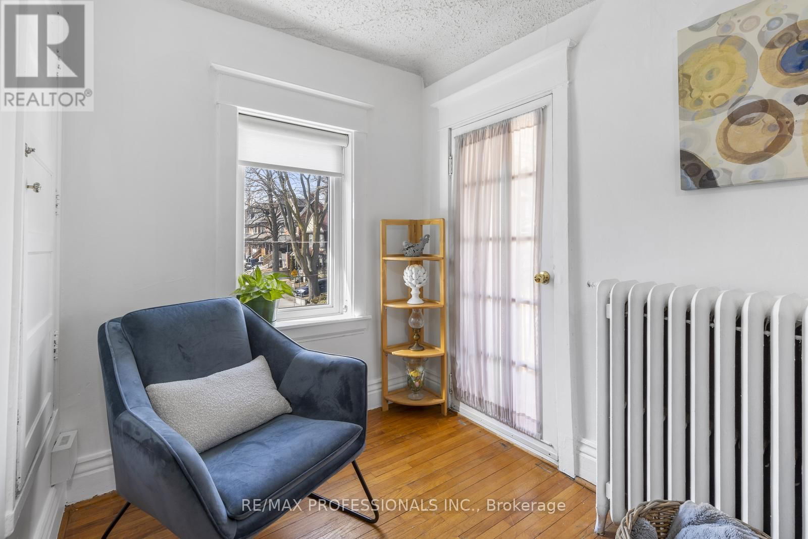 259 GARDEN AVENUE Image 12