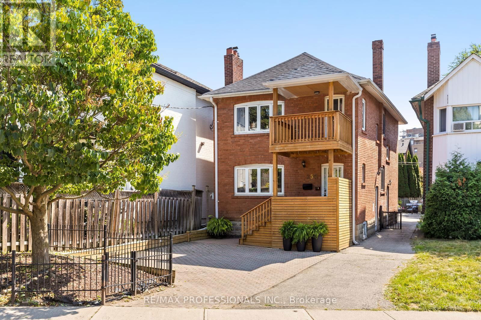 259 GARDEN AVENUE Image 2