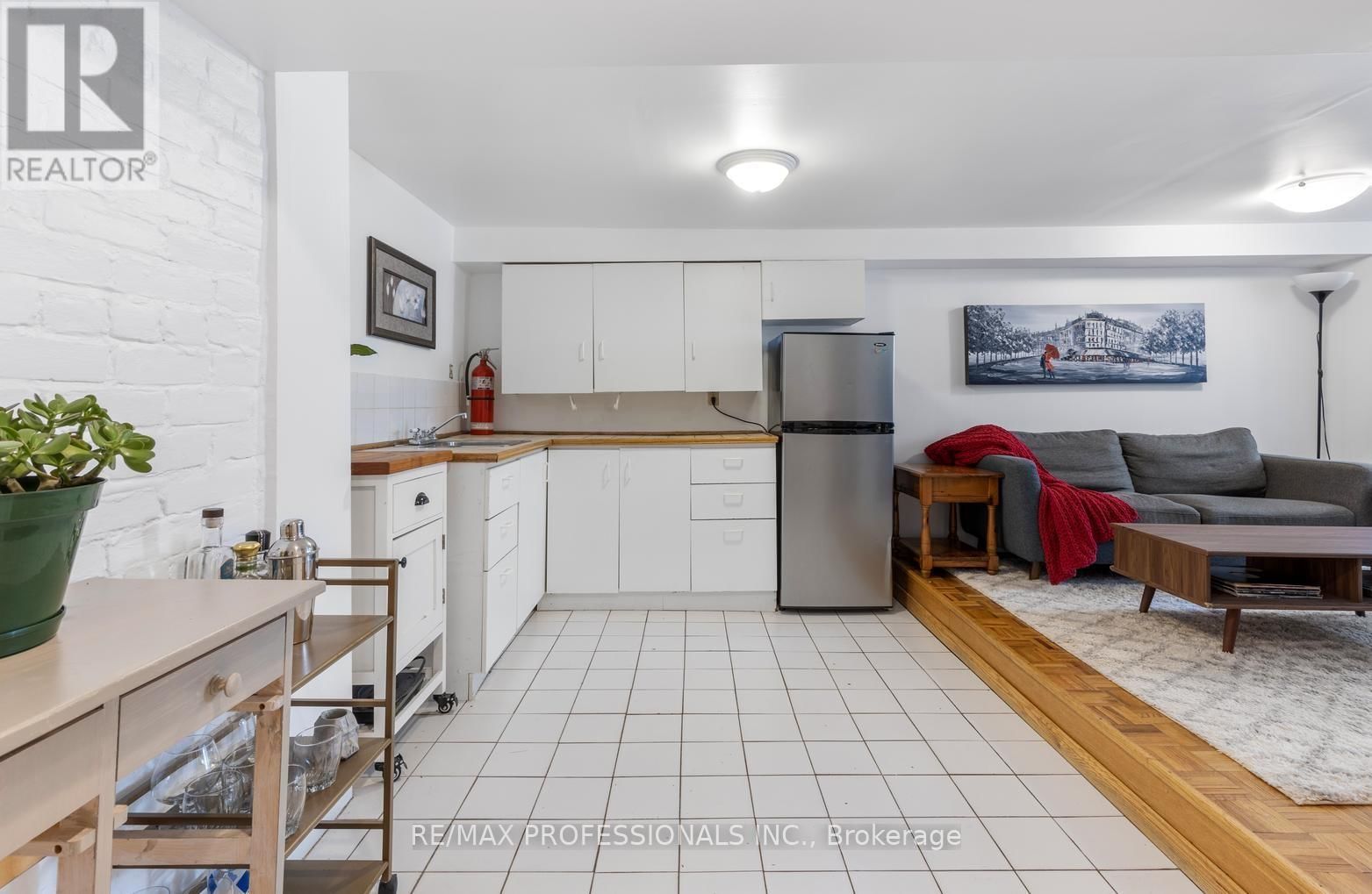 259 GARDEN AVENUE Image 21
