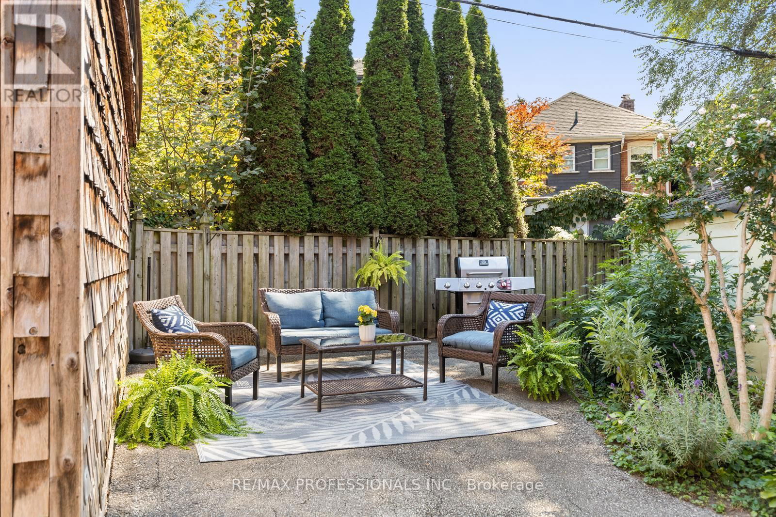 259 GARDEN AVENUE Image 26