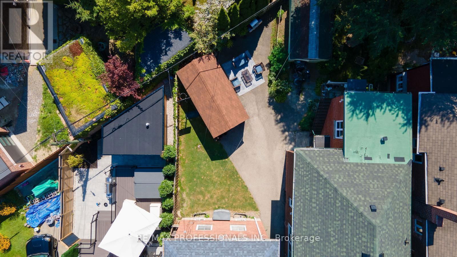 259 GARDEN AVENUE Image 28