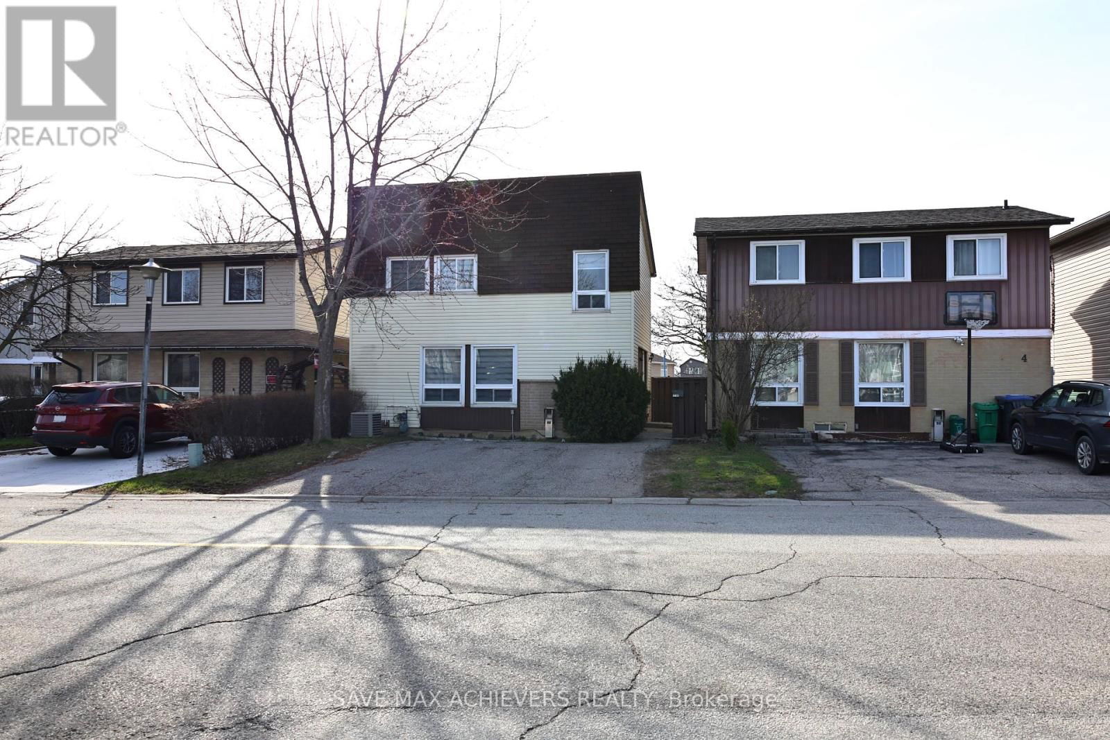 3 GOLD FINCH COURT Image 1