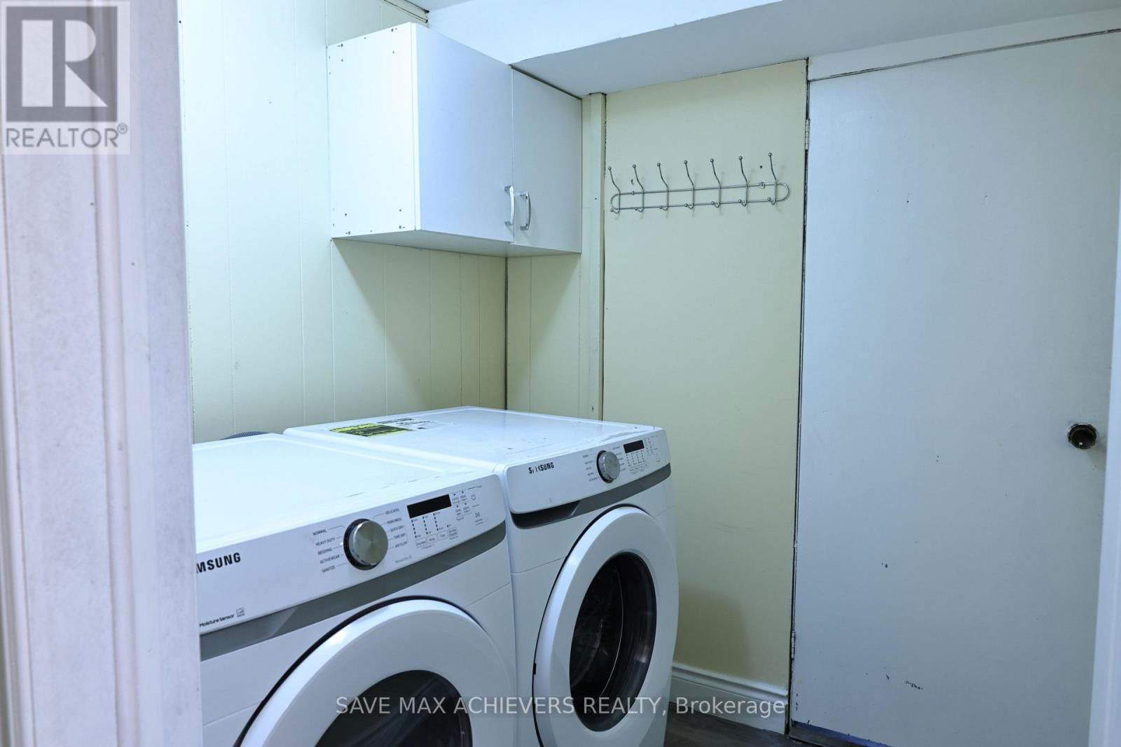 3 GOLD FINCH COURT Image 45