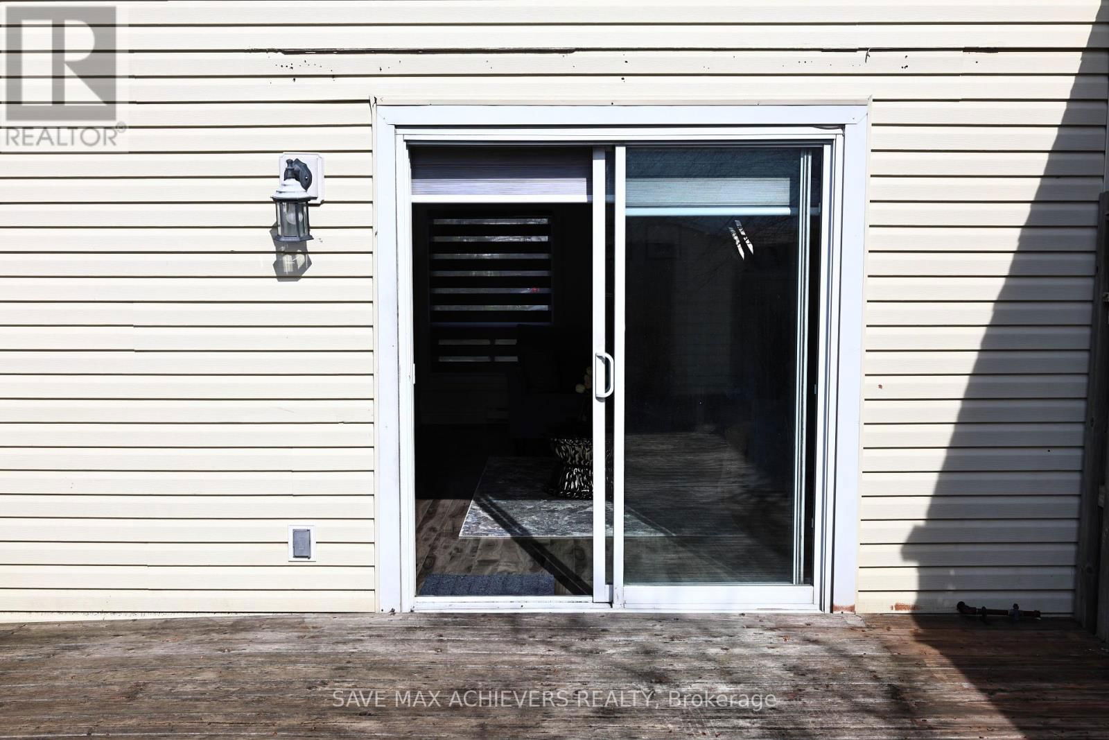 3 GOLD FINCH COURT Image 46