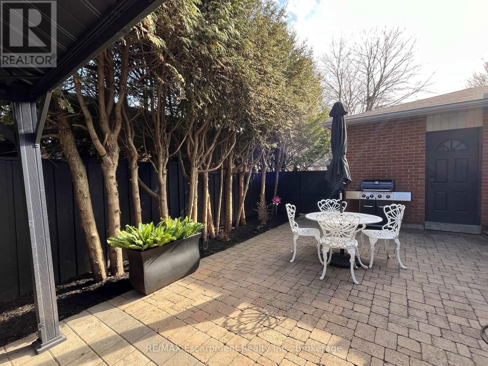 2365 DEVON ROAD Image 25