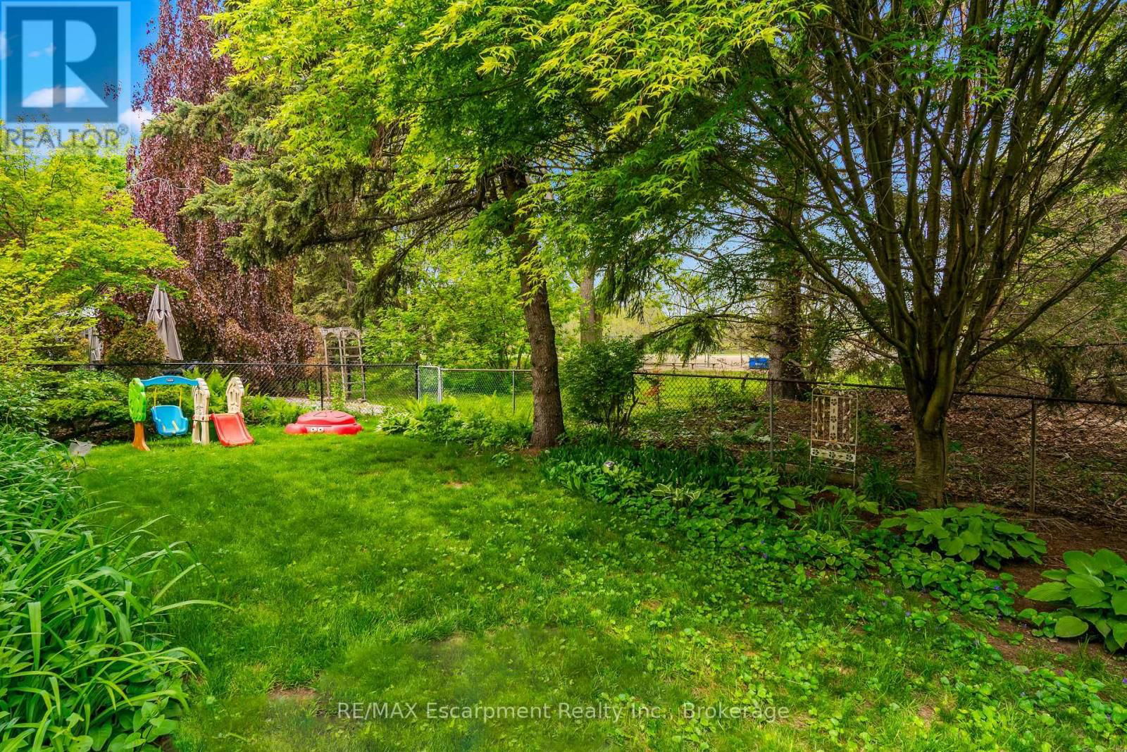 2365 DEVON ROAD Image 31