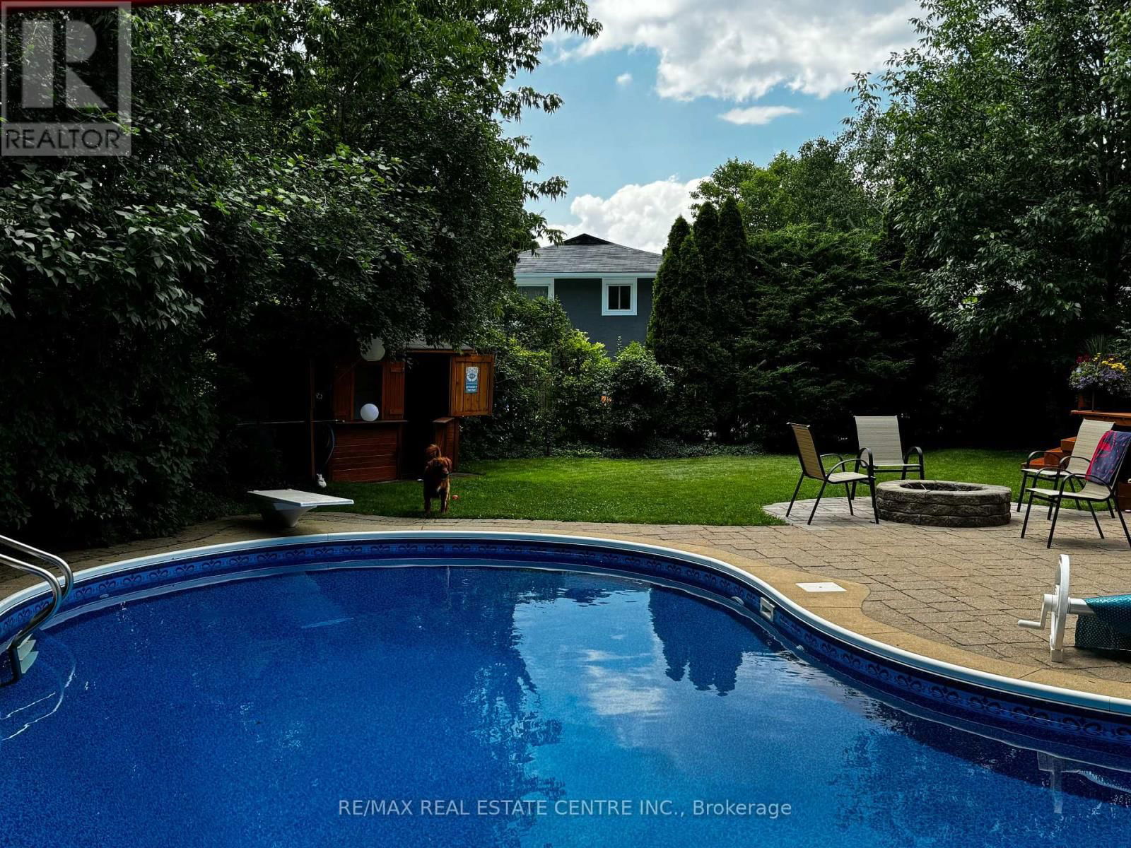 2162 DEVON ROAD Image 13