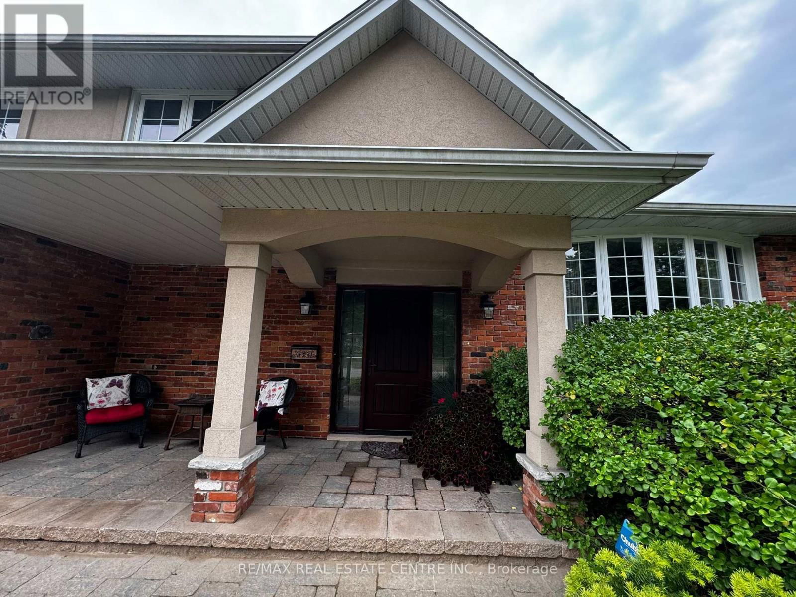 2162 DEVON ROAD Image 3