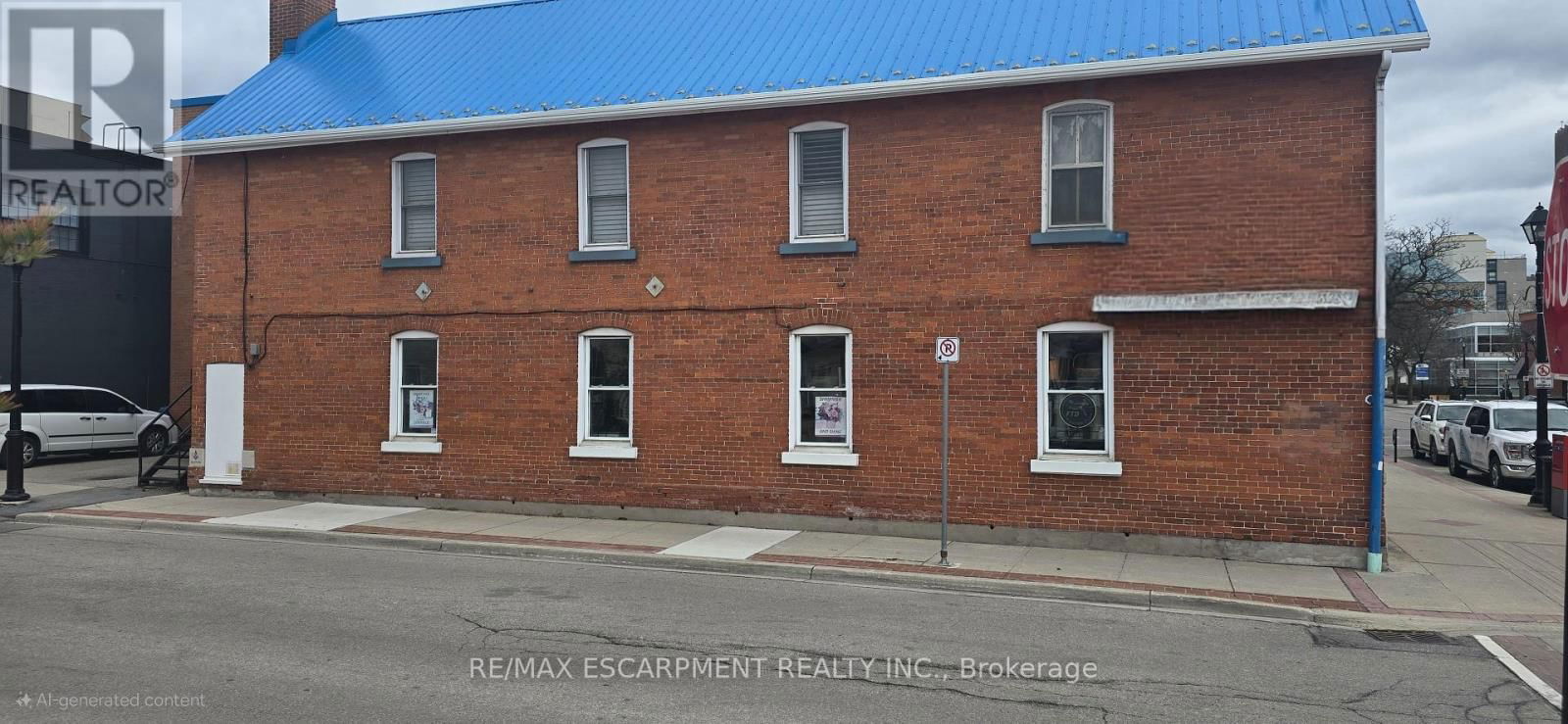 463 BRANT STREET Image 3