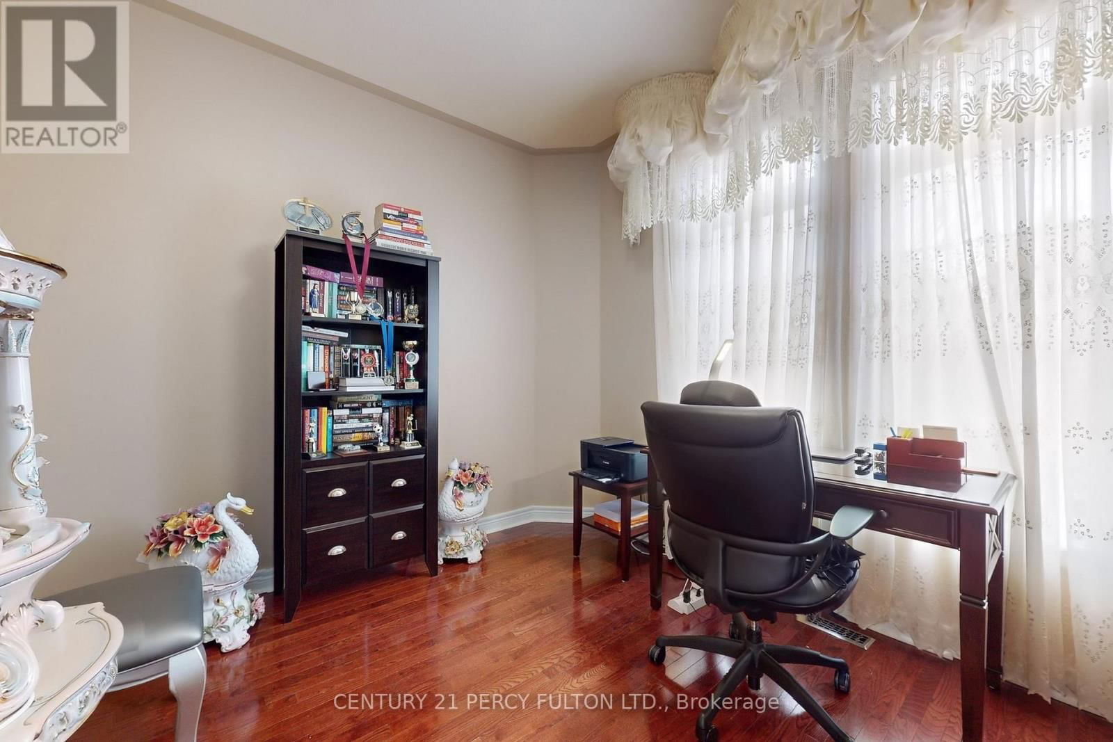 3604 FORTUNE PLACE Image 12