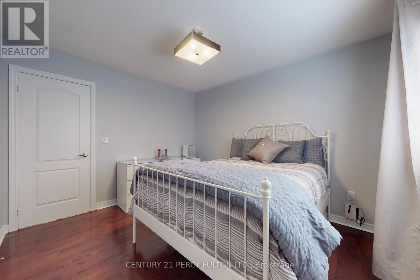3604 FORTUNE PLACE Image 29