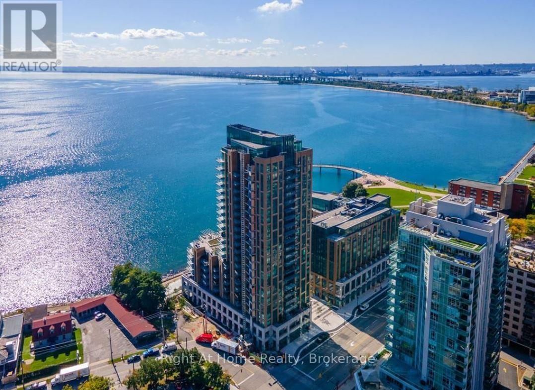 802 - 2060 LAKESHORE ROAD Image 2