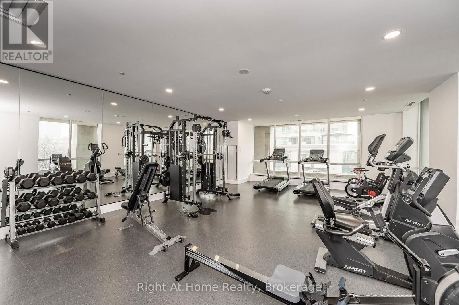 802 - 2060 LAKESHORE ROAD Image 32