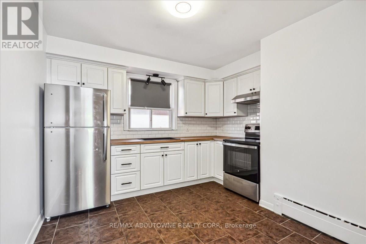 5 - 2 WESLEY STREET Image 14