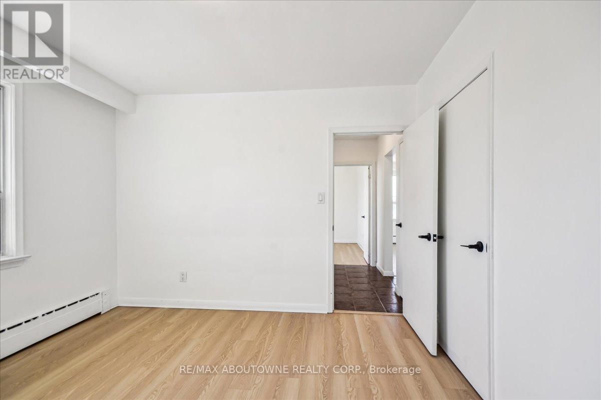 5 - 2 WESLEY STREET Image 20