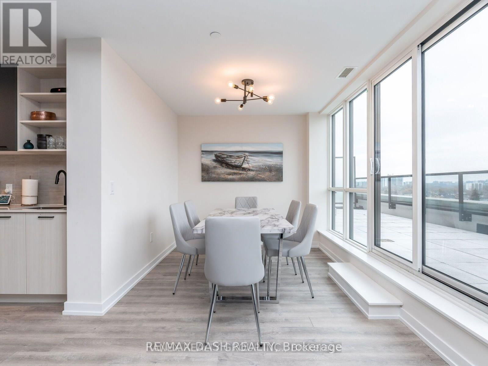723 - 2300 ST CLAIR AVENUE WEST Image 26