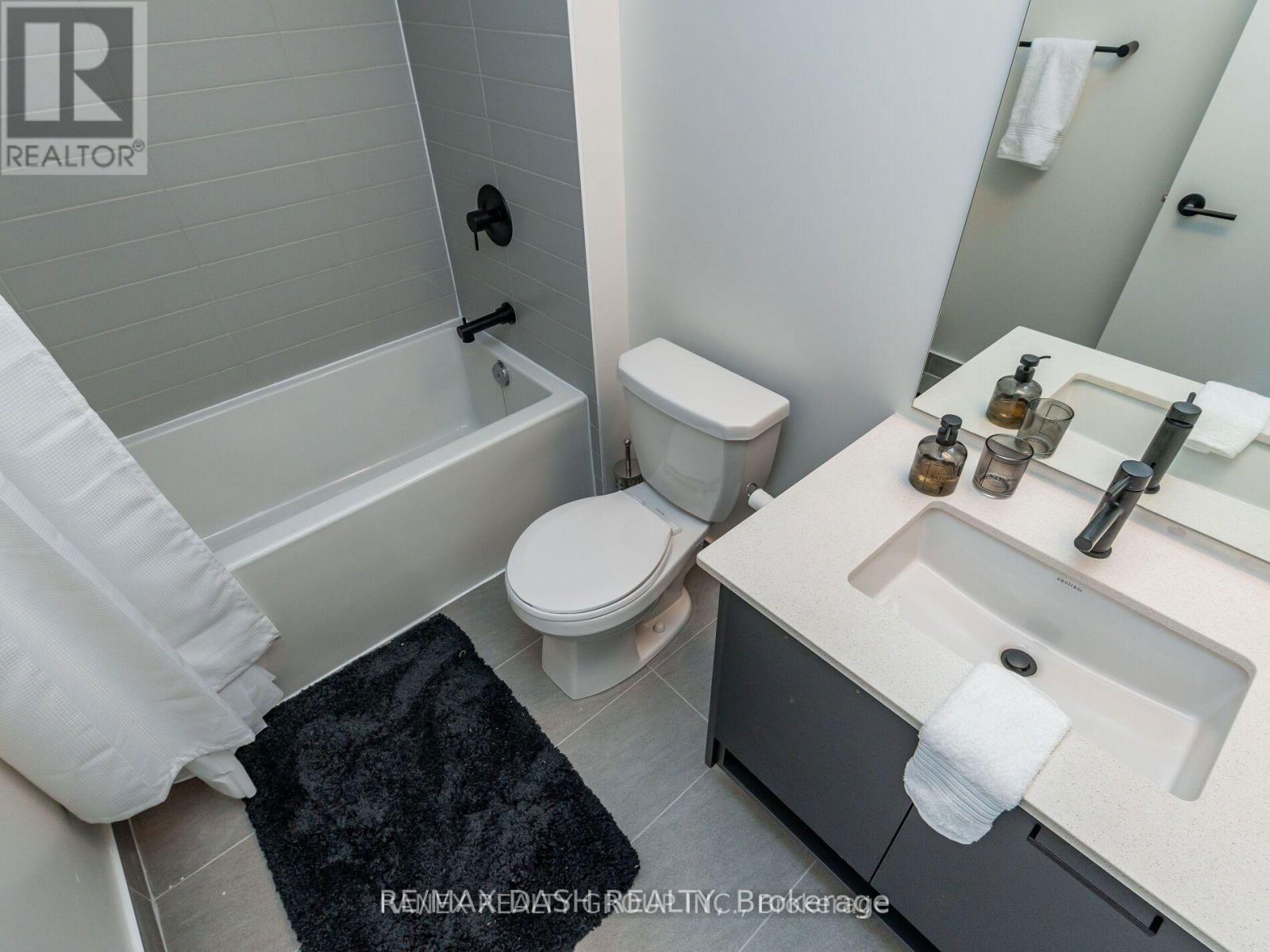 723 - 2300 ST CLAIR AVENUE WEST Image 30