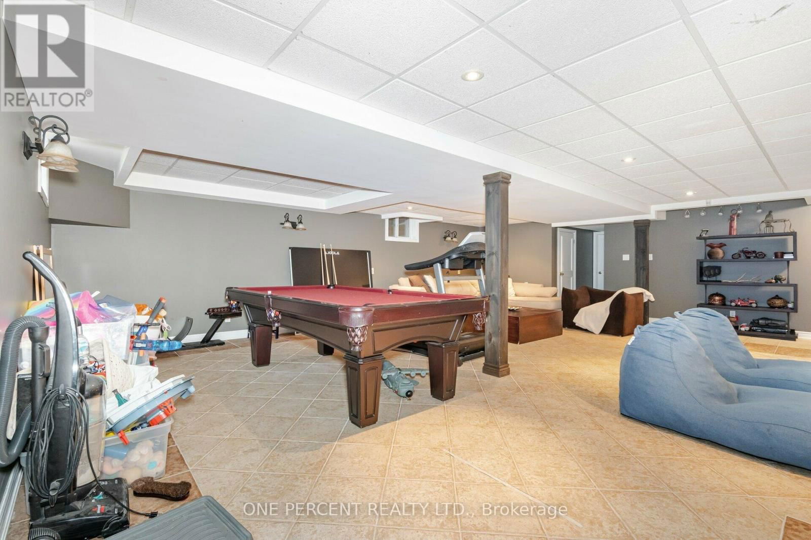 110 PALMER CIRCLE Image 26