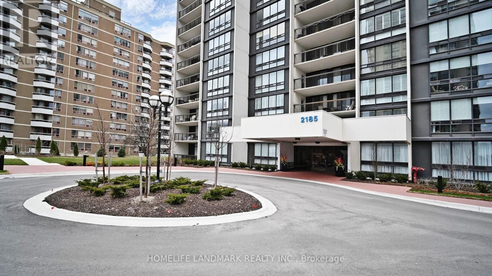 107 - 2185 MARINE DRIVE Image 1
