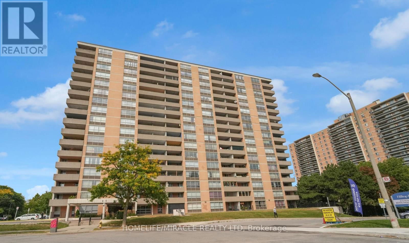 906 - 40 PANORAMA COURT Image 1