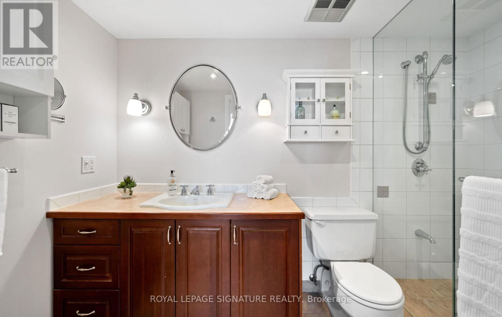 1508 - 2175 MARINE DRIVE Image 25