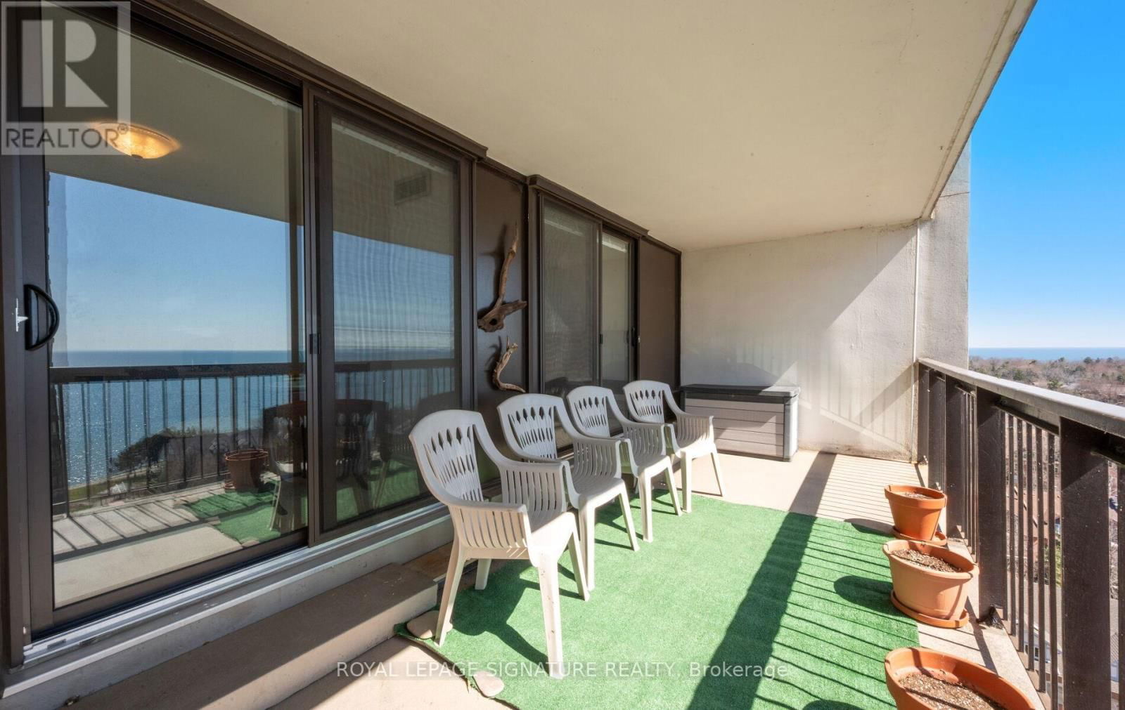 1508 - 2175 MARINE DRIVE Image 38
