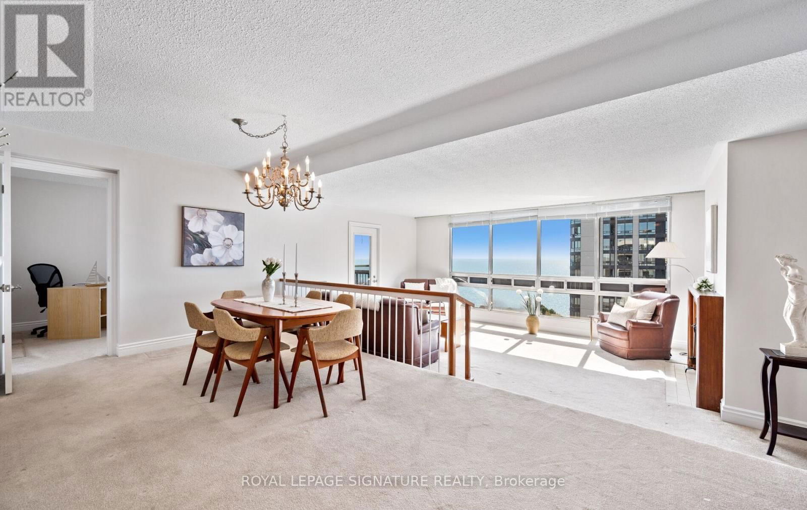 1508 - 2175 MARINE DRIVE Image 4