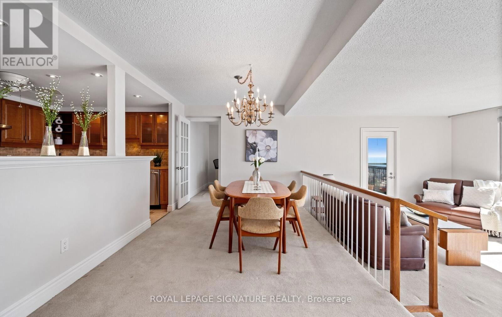 1508 - 2175 MARINE DRIVE Image 6