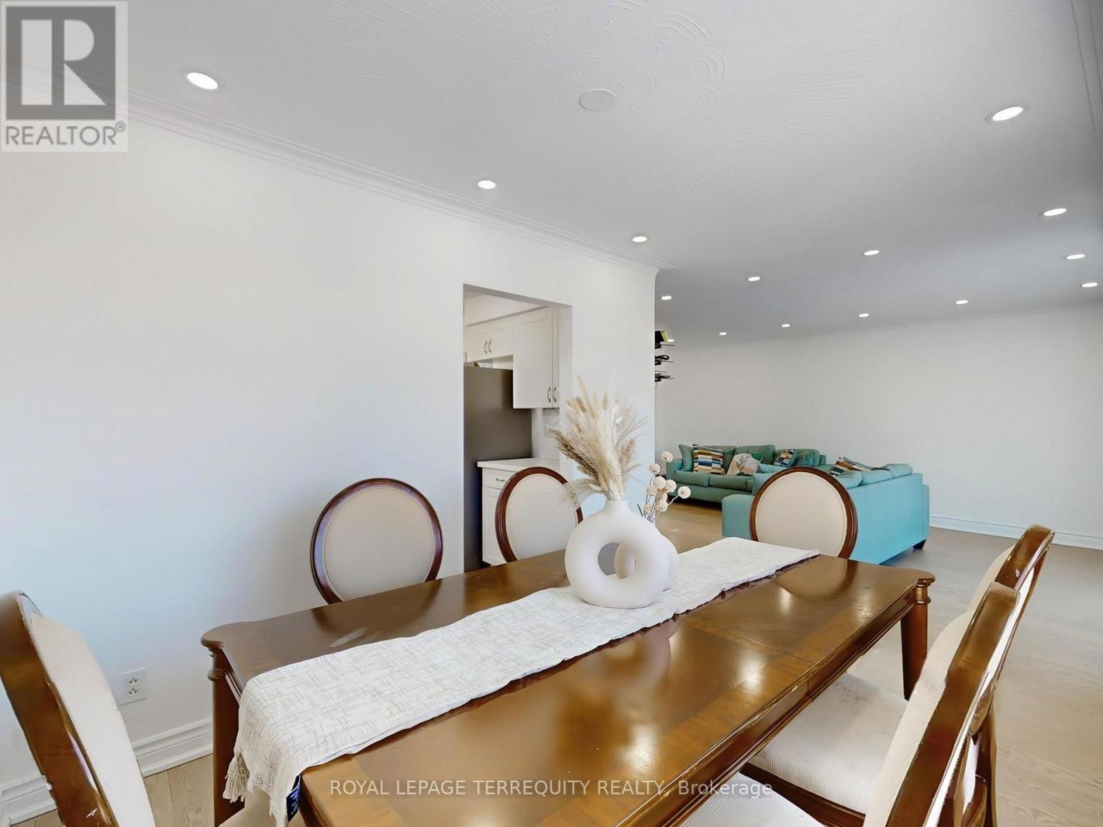 28 PETERSON DRIVE Image 7