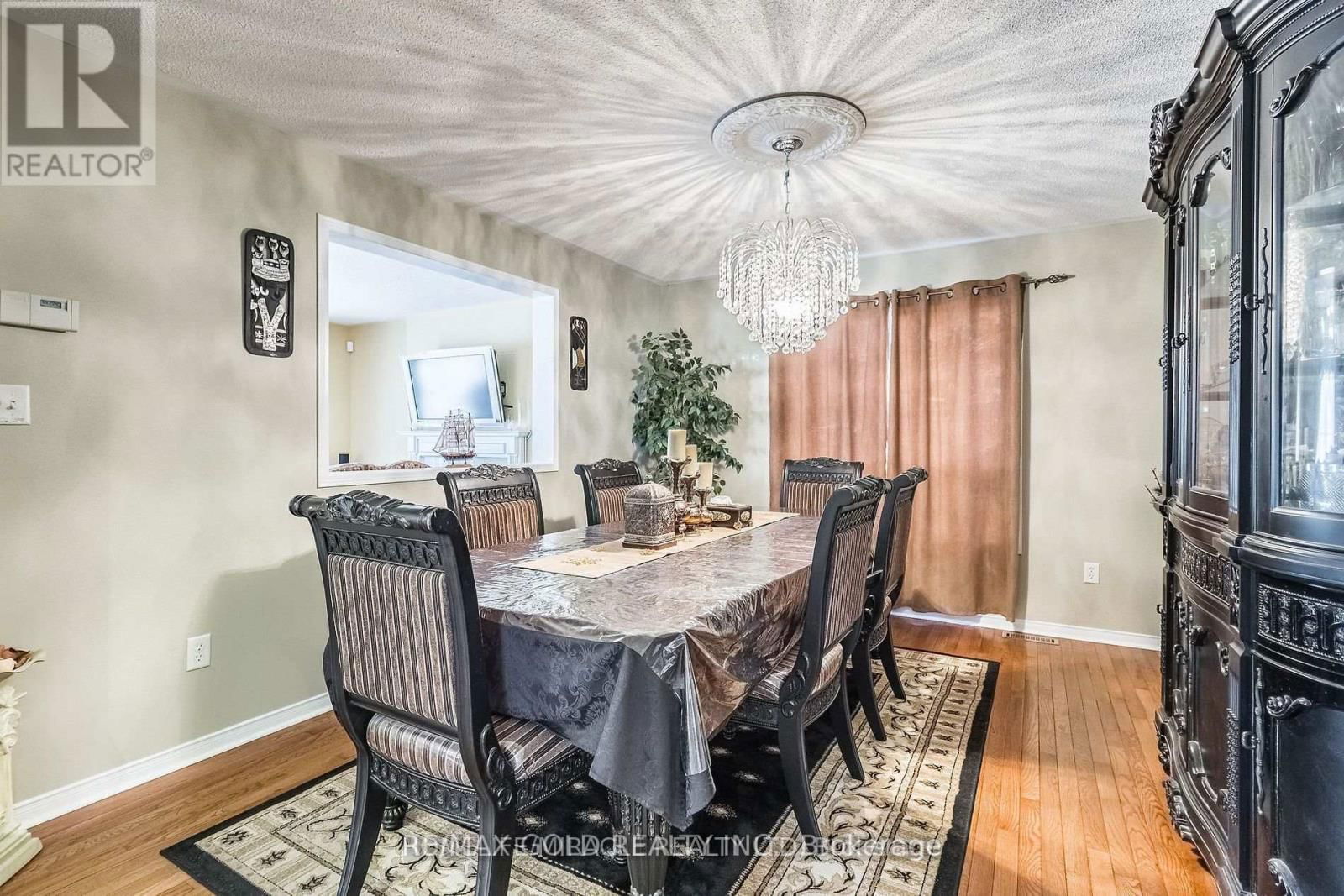 181 BRISDALE DRIVE Image 11