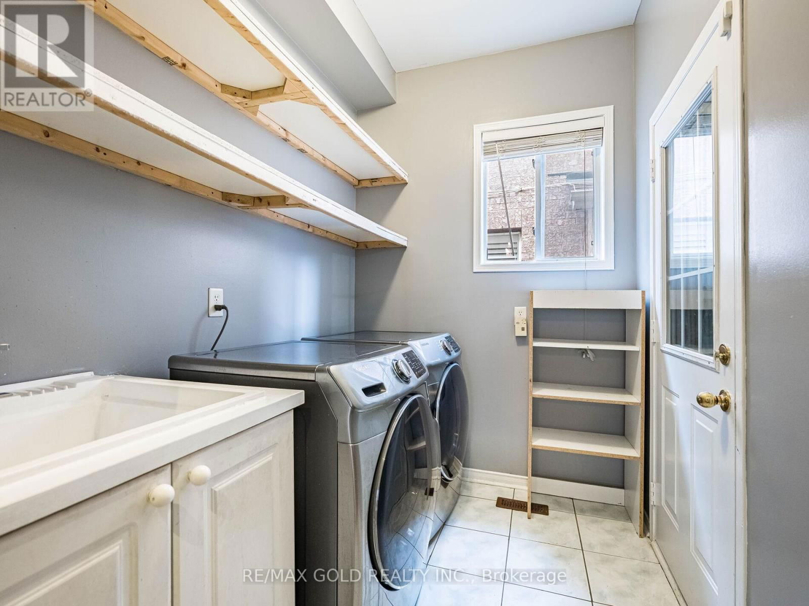181 BRISDALE DRIVE Image 18