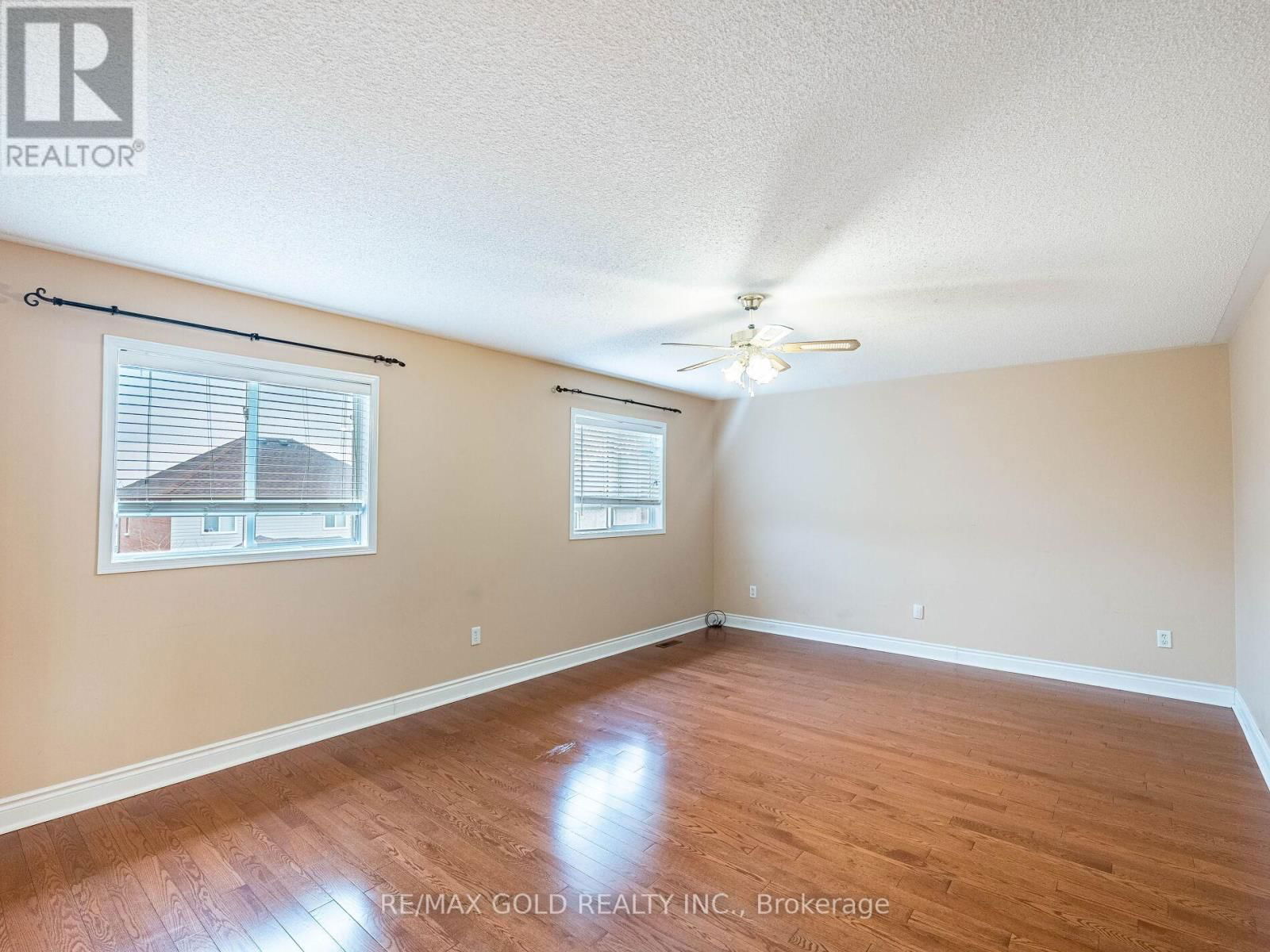 181 BRISDALE DRIVE Image 21