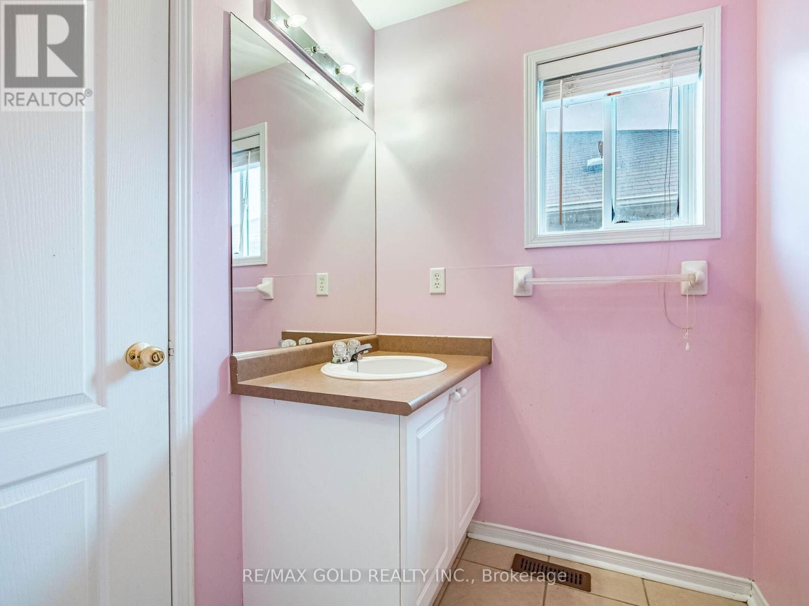181 BRISDALE DRIVE Image 27