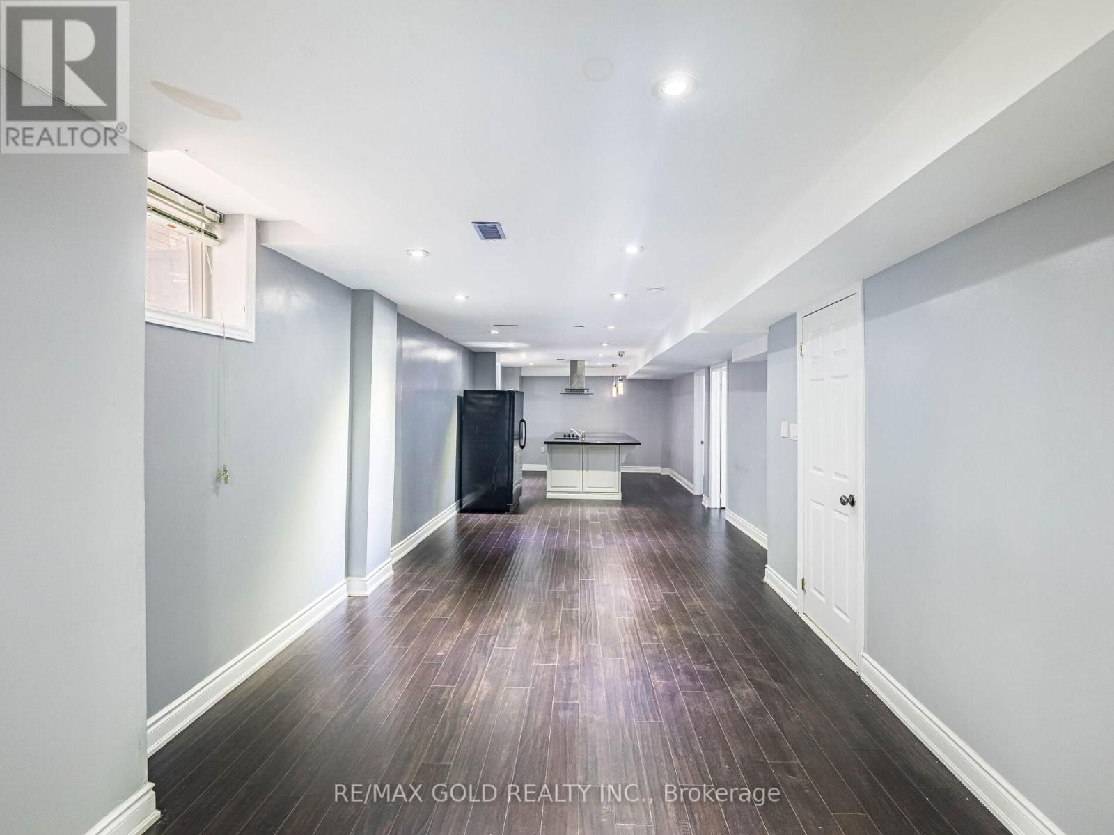 181 BRISDALE DRIVE Image 32