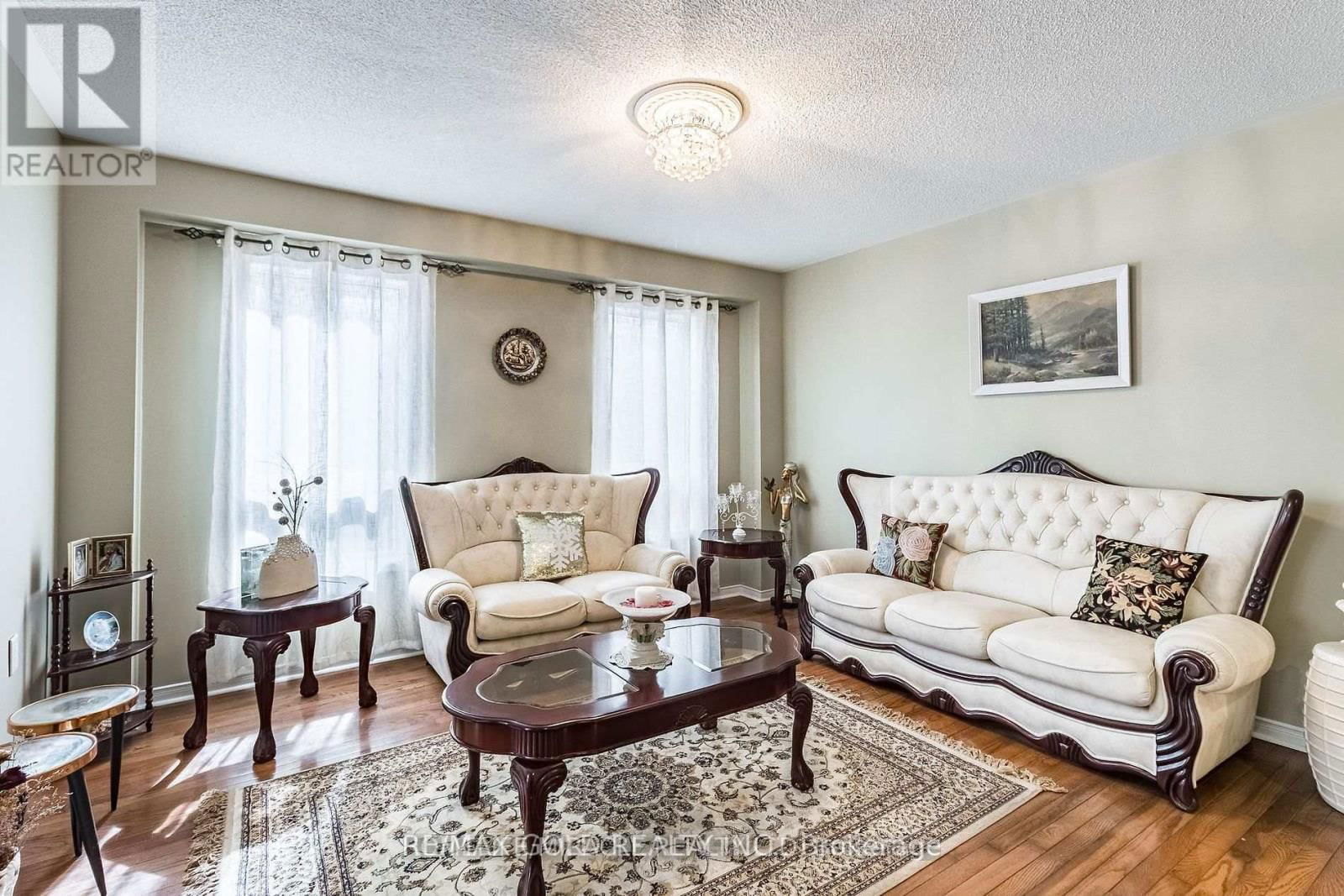 181 BRISDALE DRIVE Image 45