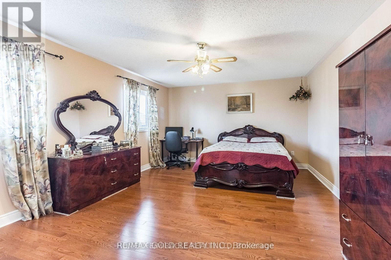 181 BRISDALE DRIVE Image 46
