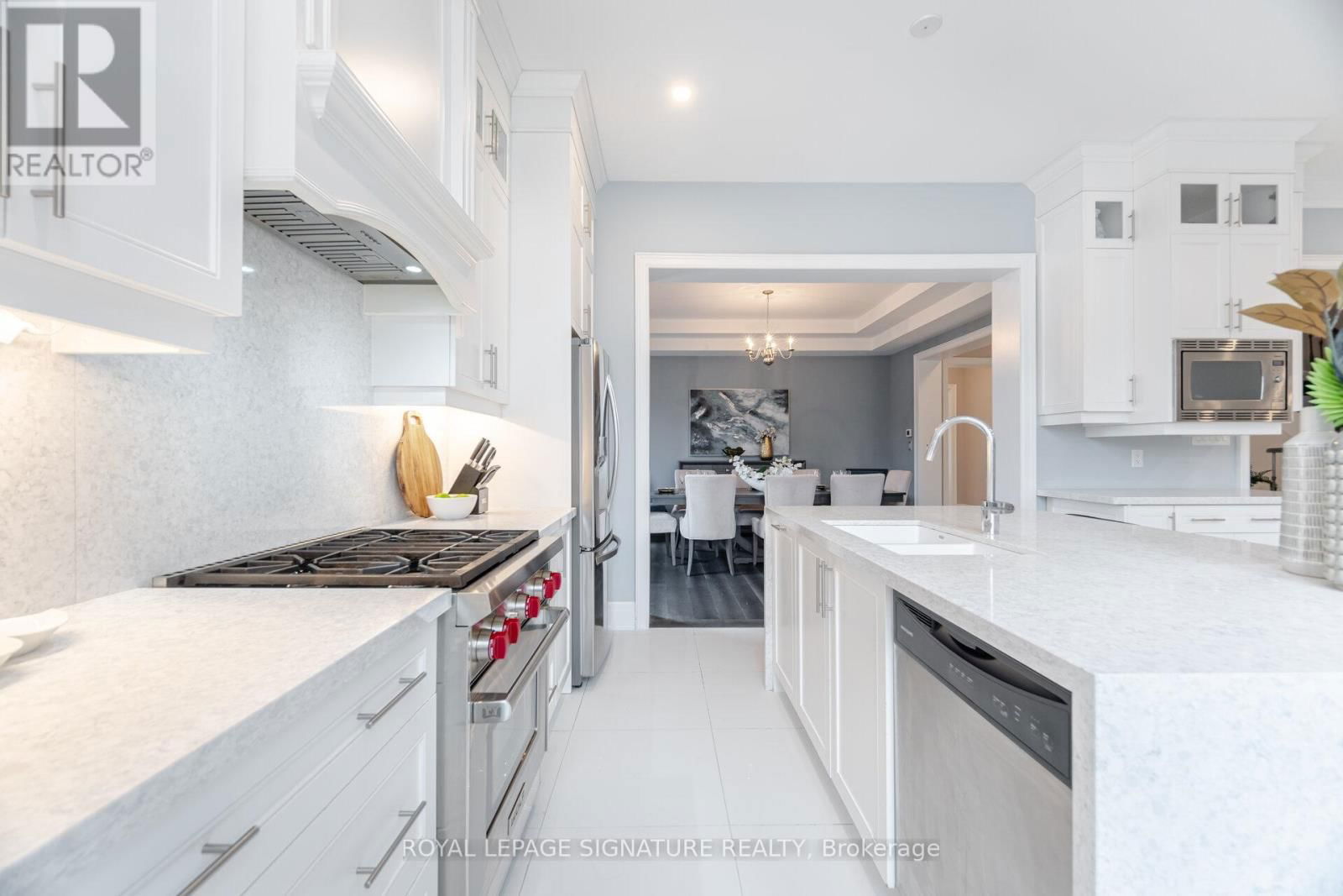404 ELLEN DAVIDSON DRIVE Image 13