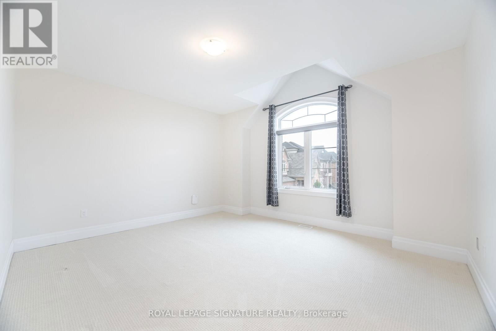 404 ELLEN DAVIDSON DRIVE Image 25