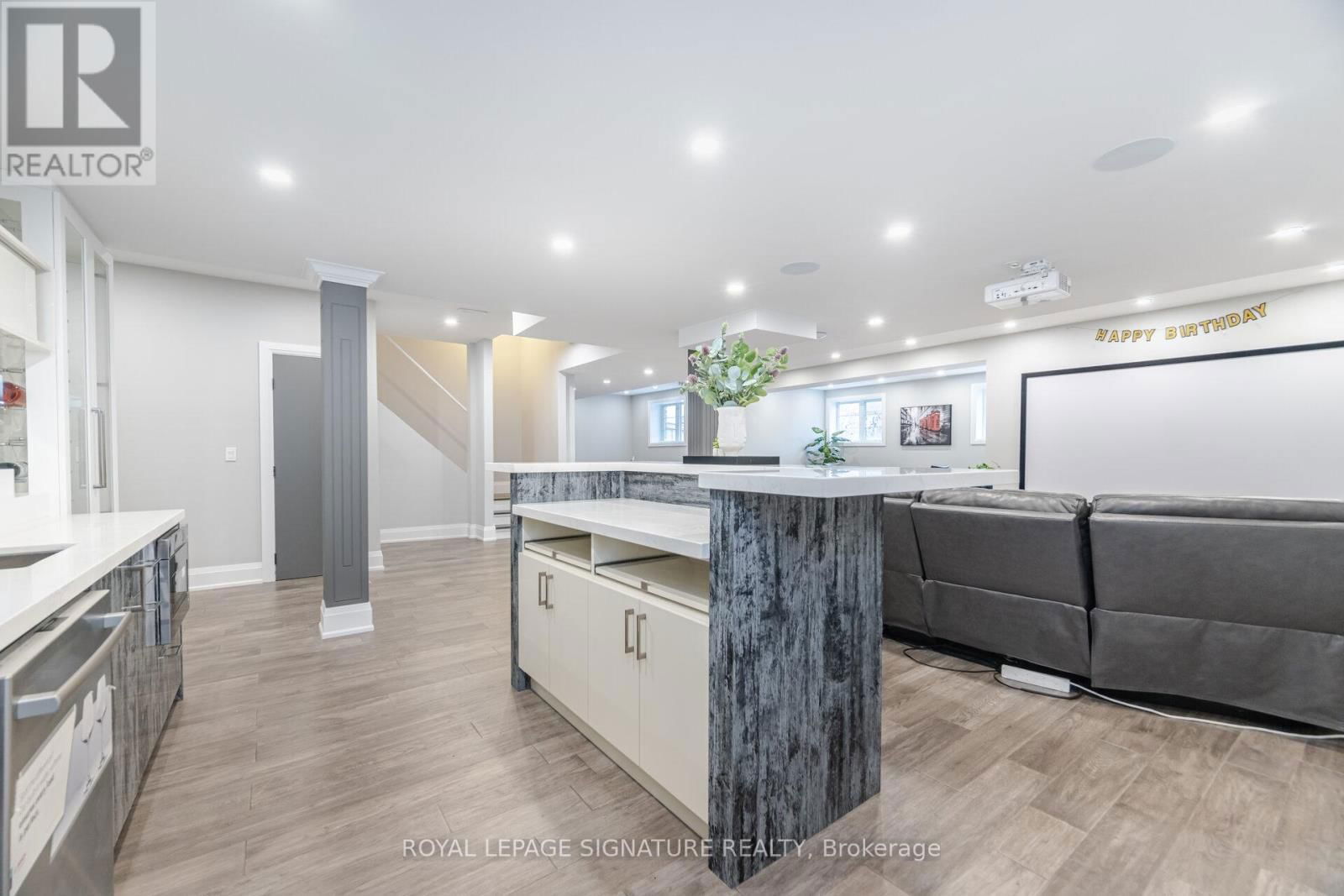 404 ELLEN DAVIDSON DRIVE Image 37