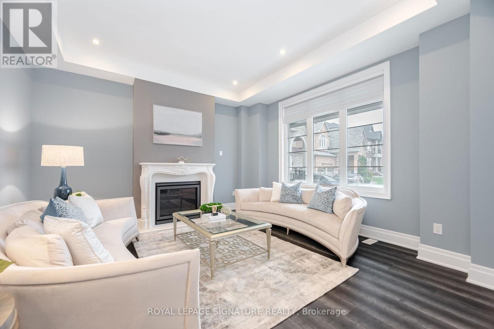 404 ELLEN DAVIDSON DRIVE Image 6