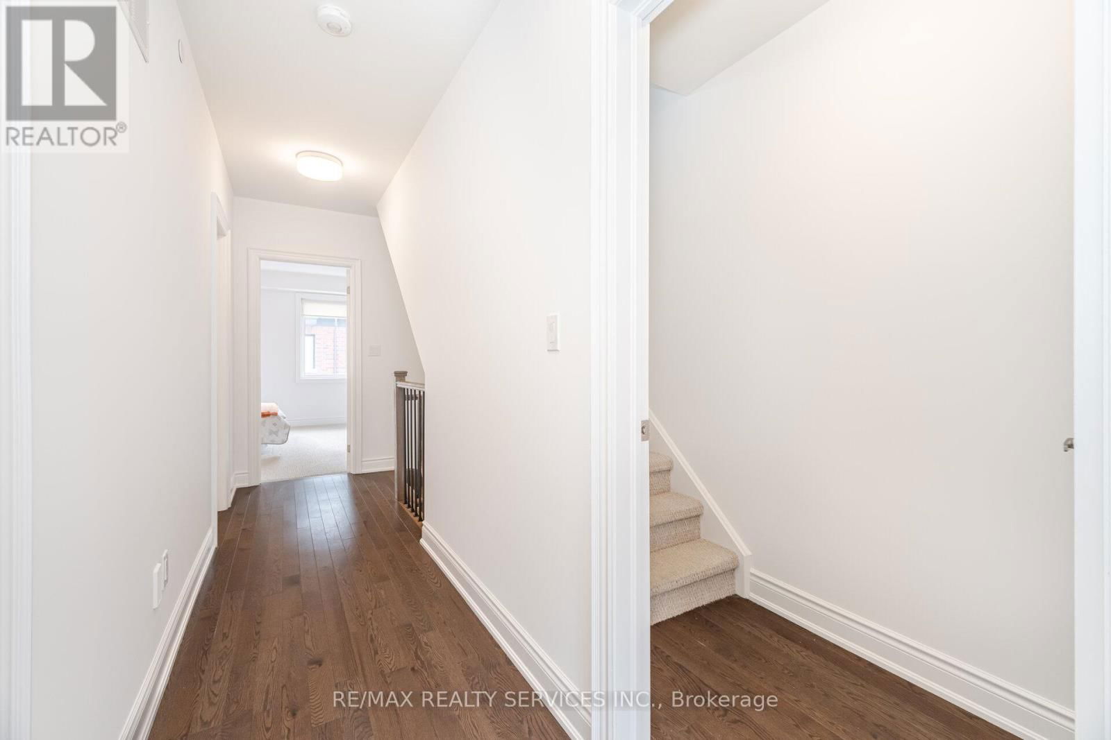 25 - 80 DAISY AVENUE Image 24