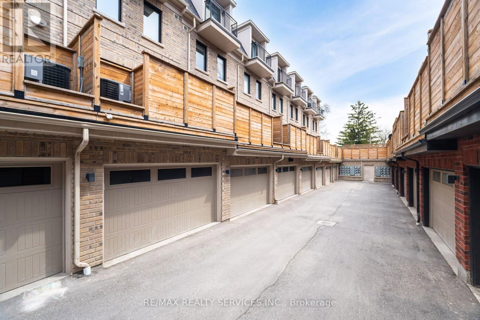 25 - 80 DAISY AVENUE Image 42